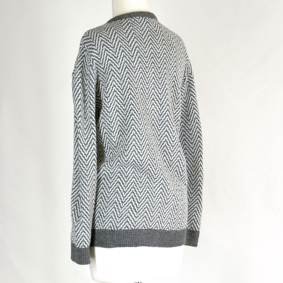 70s Gray Stripe Cardigan Sweater Vintage Chevron S - Picture 3 of 6